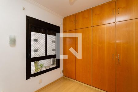 Apartamento à venda com 109m², 3 quartos e 2 vagas Apartamento à venda com 109m², 3 quartos e 2 vagasQuarto 2