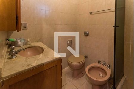 Apartamento à venda com 115m², 3 quartos e 1 vaga Apartamento à venda com 115m², 3 quartos e 1 vagaBanheiro social 1