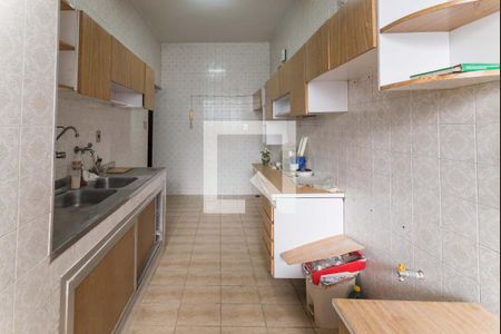 Apartamento à venda com 115m², 3 quartos e 1 vaga Apartamento à venda com 115m², 3 quartos e 1 vagaCozinha