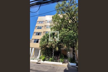 Apartamento à venda com 115m², 3 quartos e 1 vaga Apartamento à venda com 115m², 3 quartos e 1 vagaFachada