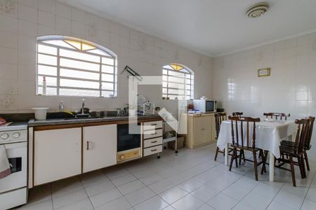Casa à venda com 300m², 3 quartos e 6 vagas Casa à venda com 300m², 3 quartos e 6 vagasCozinha