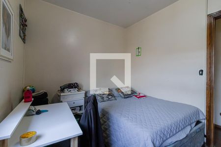 Casa à venda com 300m², 3 quartos e 6 vagas Casa à venda com 300m², 3 quartos e 6 vagasQuarto 2