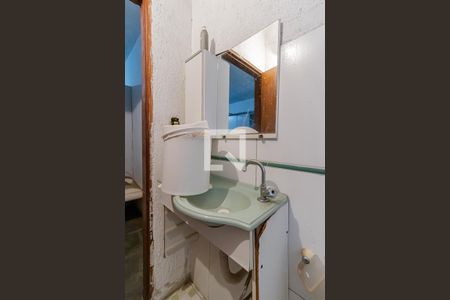 Casa à venda com 300m², 3 quartos e 6 vagas Casa à venda com 300m², 3 quartos e 6 vagasBanheiro do Salão