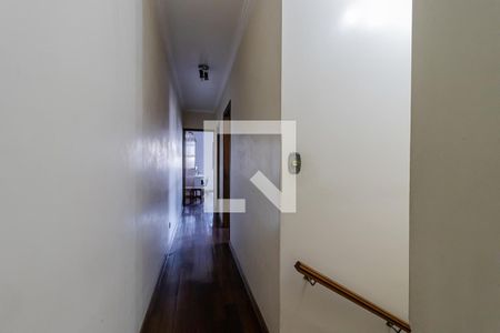 Casa à venda com 300m², 3 quartos e 6 vagas Casa à venda com 300m², 3 quartos e 6 vagasCorredor