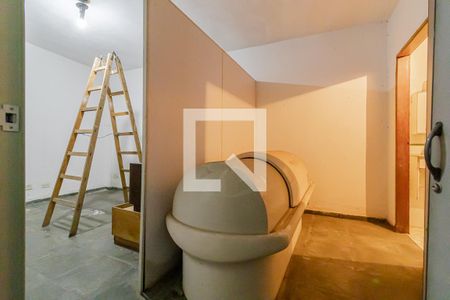 Casa à venda com 300m², 3 quartos e 6 vagas Casa à venda com 300m², 3 quartos e 6 vagasSalão