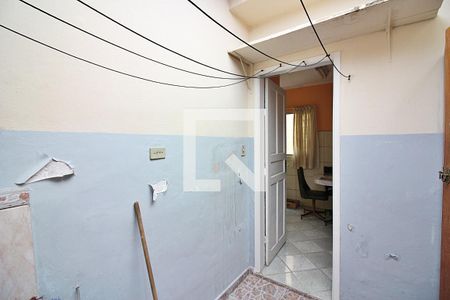 Casa à venda com 219m², 4 quartos e 3 vagasLavanderia