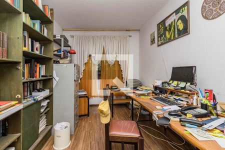 Casa para alugar com 800m², 5 quartos e 4 vagas Casa para alugar com 800m², 5 quartos e 4 vagasdormitório2