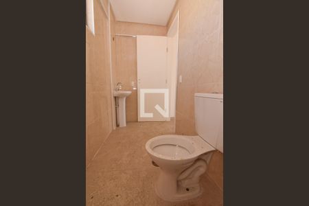 Apartamento para alugar com 190m², 4 quartos e 2 vagas Apartamento para alugar com 190m², 4 quartos e 2 vagasBanheiro da Suíte 2