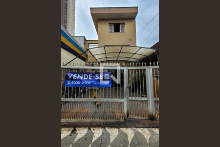 Casa à venda com 240m², 3 quartos e 5 vagas