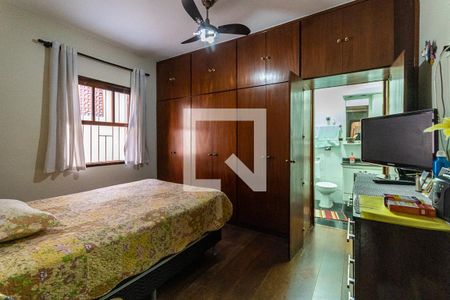 Casa à venda com 150m², 3 quartos e 2 vagas Casa à venda com 150m², 3 quartos e 2 vagasQuarto suíte