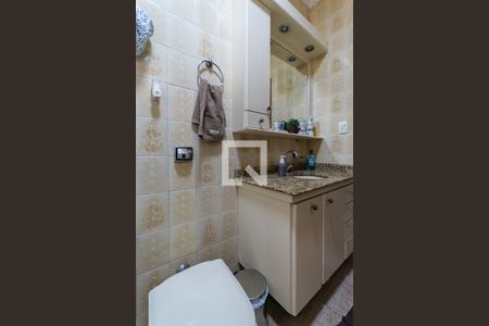 Casa à venda com 150m², 3 quartos e 2 vagas Casa à venda com 150m², 3 quartos e 2 vagasBanheiro