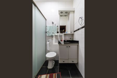 Casa à venda com 150m², 3 quartos e 2 vagas Casa à venda com 150m², 3 quartos e 2 vagasBanheiro suíte