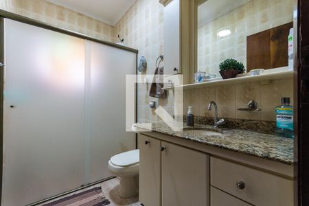 Casa à venda com 150m², 3 quartos e 2 vagas Casa à venda com 150m², 3 quartos e 2 vagasBanheiro