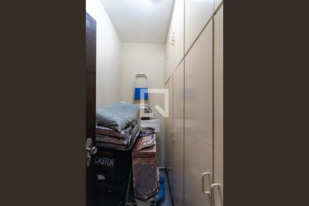 Casa à venda com 150m², 3 quartos e 2 vagas Casa à venda com 150m², 3 quartos e 2 vagasQuarto de serviço