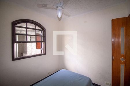 Casa à venda com 248m², 3 quartos e 2 vagasQuarto 2