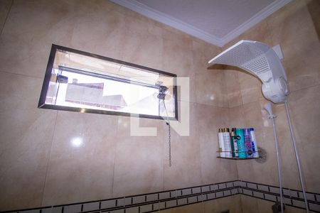 Casa à venda com 248m², 3 quartos e 2 vagasBanheiro 2