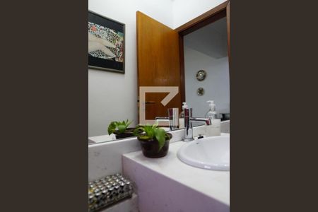 Casa à venda com 444m², 4 quartos e 6 vagasLavabo