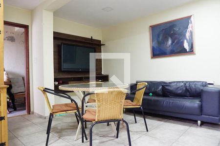 Casa à venda com 444m², 4 quartos e 6 vagasSala para descanso