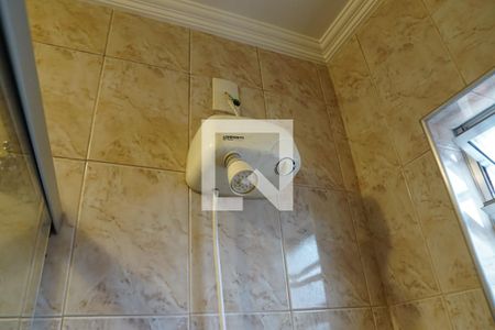 Casa à venda com 444m², 4 quartos e 6 vagasBanheiro Quarto 2 - suíte