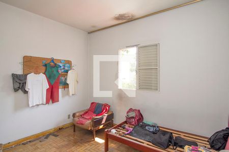 Casa à venda com 260m², 3 quartos e 5 vagas Casa à venda com 260m², 3 quartos e 5 vagasQuarto 3