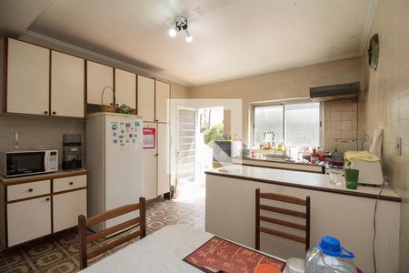 Casa à venda com 260m², 3 quartos e 5 vagas Casa à venda com 260m², 3 quartos e 5 vagasCozinha