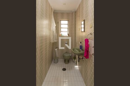 Casa à venda com 260m², 3 quartos e 5 vagas Casa à venda com 260m², 3 quartos e 5 vagasLavabo