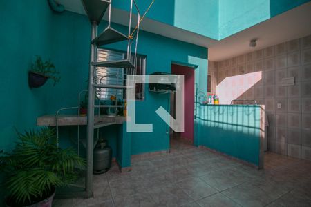 Casa à venda com 125m², 3 quartos e 2 vagas Casa à venda com 125m², 3 quartos e 2 vagasQuintal