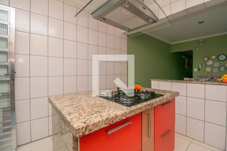 Casa à venda com 125m², 3 quartos e 2 vagas Casa à venda com 125m², 3 quartos e 2 vagasCozinha