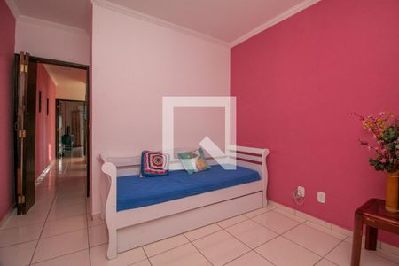 Casa à venda com 125m², 3 quartos e 2 vagas Casa à venda com 125m², 3 quartos e 2 vagasQuarto 2