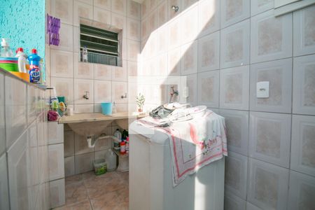 Casa à venda com 125m², 3 quartos e 2 vagas Casa à venda com 125m², 3 quartos e 2 vagasÁrea de Serviço