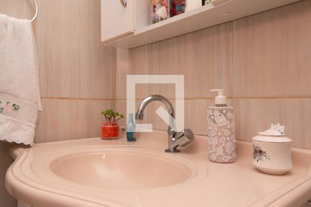 Casa à venda com 125m², 3 quartos e 2 vagas Casa à venda com 125m², 3 quartos e 2 vagasBanheiro Suíte