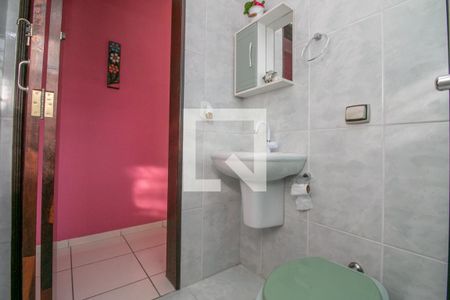 Casa à venda com 125m², 3 quartos e 2 vagas Casa à venda com 125m², 3 quartos e 2 vagasBanheiro