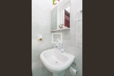 Casa à venda com 125m², 3 quartos e 2 vagas Casa à venda com 125m², 3 quartos e 2 vagasBanheiro