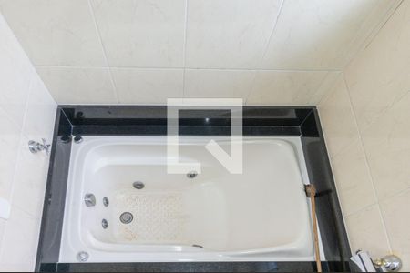 Casa à venda com 220m², 3 quartos e 4 vagas Casa à venda com 220m², 3 quartos e 4 vagasBanheiro da Suíte 2