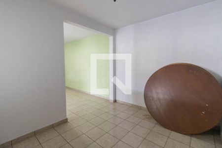 Casa à venda com 365m², 3 quartos e 3 vagasCômodo 1 - Edícula