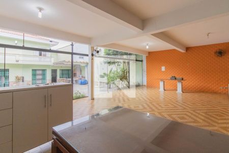 Casa à venda com 365m², 3 quartos e 3 vagasSalão de Festas