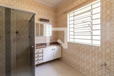 Casa à venda com 365m², 3 quartos e 3 vagasBanheiro