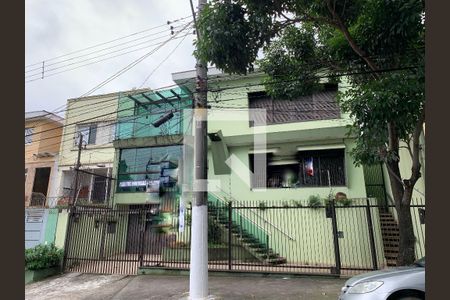Casa à venda com 365m², 3 quartos e 3 vagasFachada