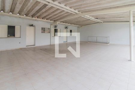 Casa à venda com 365m², 3 quartos e 3 vagasSalão de Festas 2