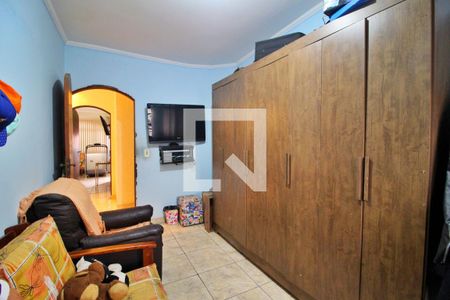 Casa à venda com 269m², 3 quartos e 4 vagasQuarto 2