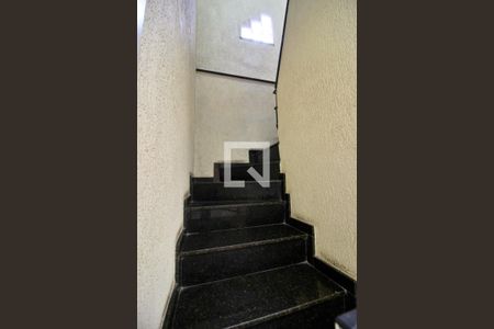 Casa à venda com 269m², 3 quartos e 4 vagasEscada