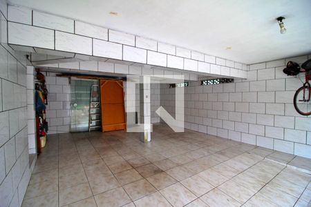 Casa à venda com 269m², 3 quartos e 4 vagasGaragem
