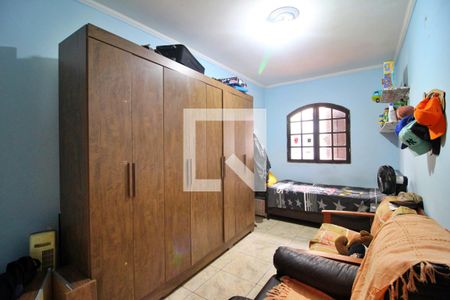 Casa à venda com 269m², 3 quartos e 4 vagasQuarto 2
