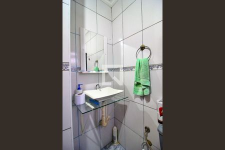 Casa à venda com 269m², 3 quartos e 4 vagasBanheiro