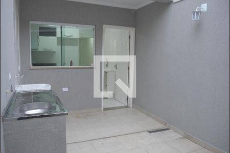 Casa à venda com 120m², 3 quartos e 2 vagasLavanderia