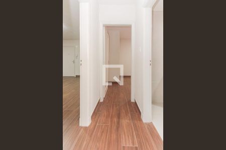 Corredor de apartamento para alugar com 1 quarto, 66m² em Pinheiros, São Paulo