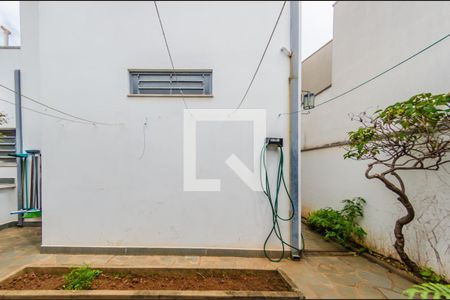 Casa à venda com 222m², 3 quartos e 3 vagasQuintal