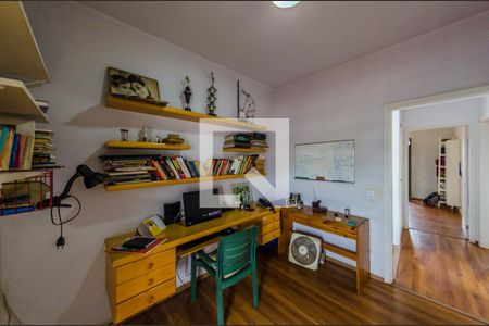 Casa à venda com 222m², 3 quartos e 3 vagasQuarto 2