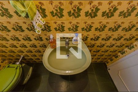 Casa à venda com 222m², 3 quartos e 3 vagasLavabo