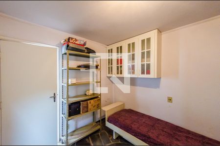 Casa à venda com 222m², 3 quartos e 3 vagasQuarto de Serviço